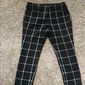 Black plaid skinny slacks, comes to ankle